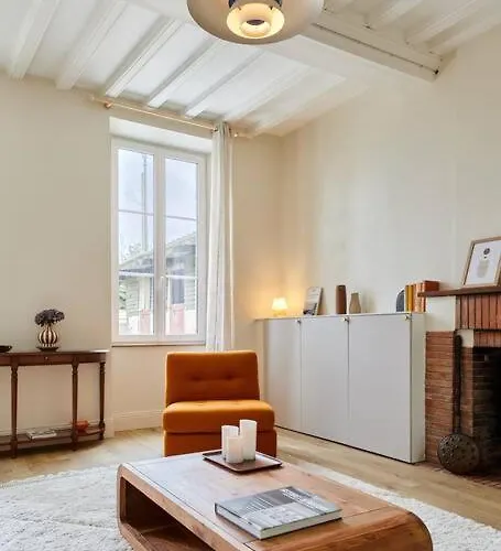 Semesterbostad Maison Maliott *