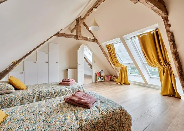 Semesterbostad Maison Maliott *