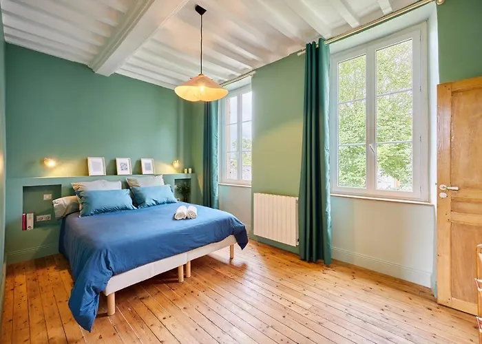 Semesterbostad Maison Maliott *