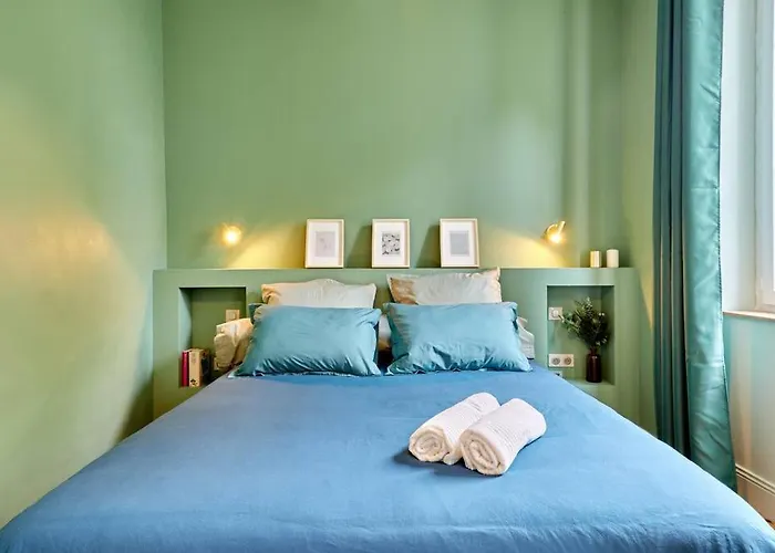 Semesterbostad Maison Maliott *